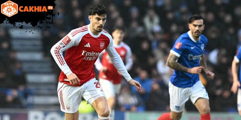 Arsenal tận dụng băng ghế dự bị để bám đuổi danh hiệu